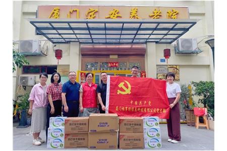 愛心助老，柏事特人一直在路上